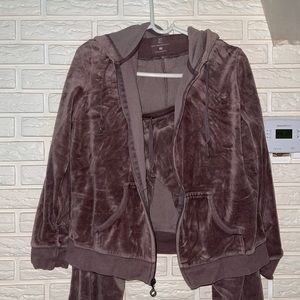*READ DESCRIPTION* NY&C Velour Tracksuit